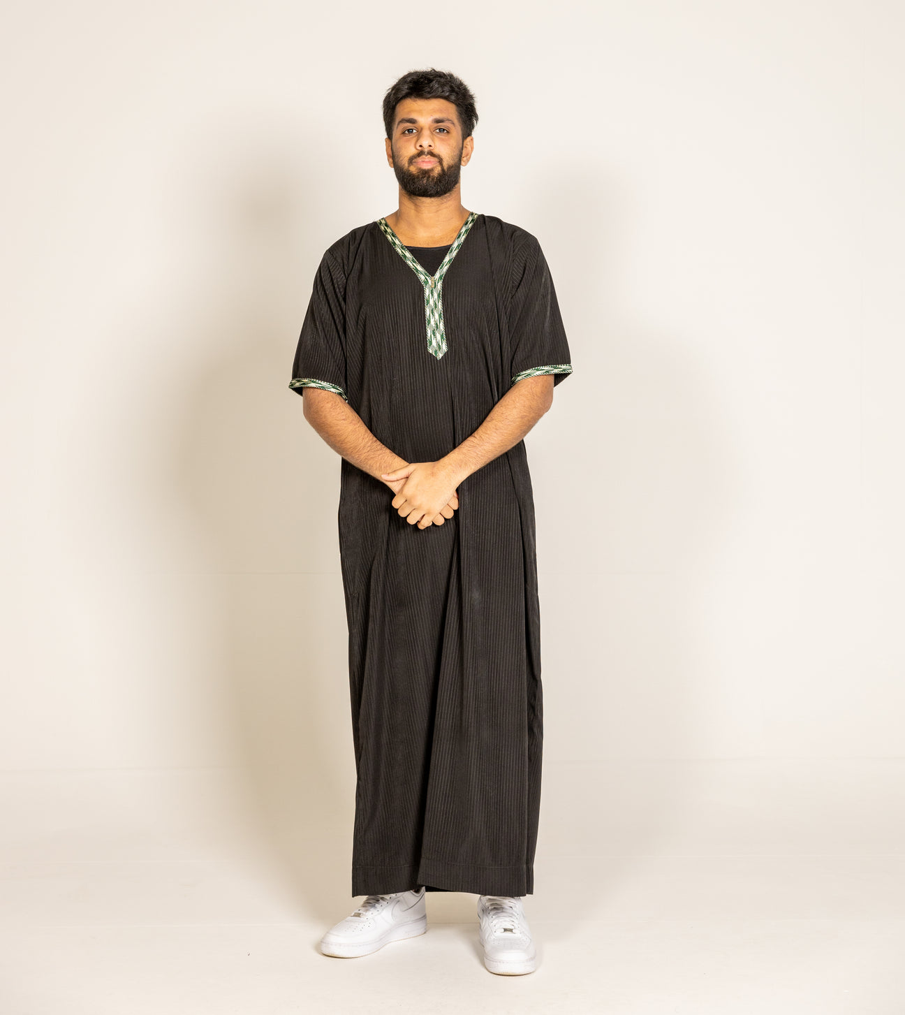 Black Pinstriped Moroccan Style Half Sleeve Thobe Jubba Relaxed fit Low neck - Madyna
