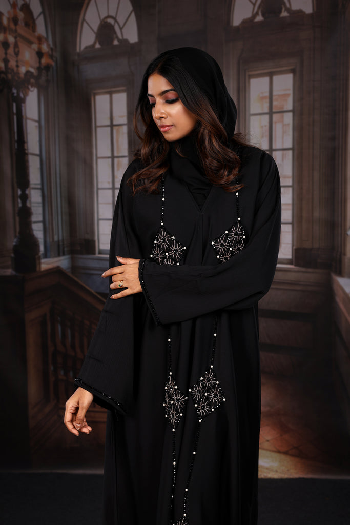 Maria Luxury Abaya Black with Embroidered Frontal Design Exclusive Look - Madyna