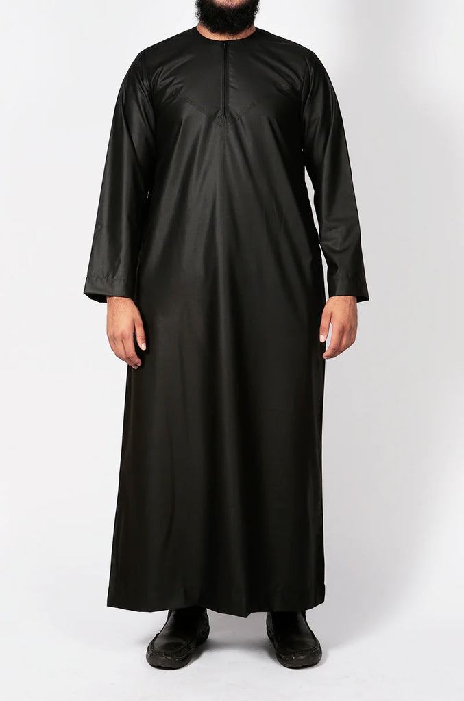 Black Simple Emirati /Omani Thobe | Jubba | Kandura (without tassel) - Madyna