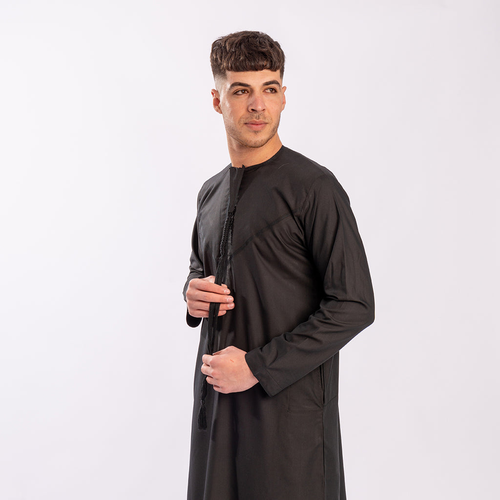 Black Simple Emirati Thobe | Jubba | Kandura (Removable Tassel) - Madyna