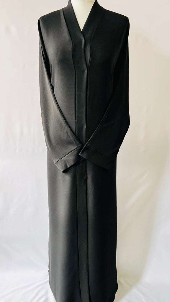 Front Open Plain Black Zoom Abaya - Madyna